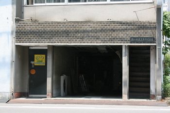 r 009.jpg